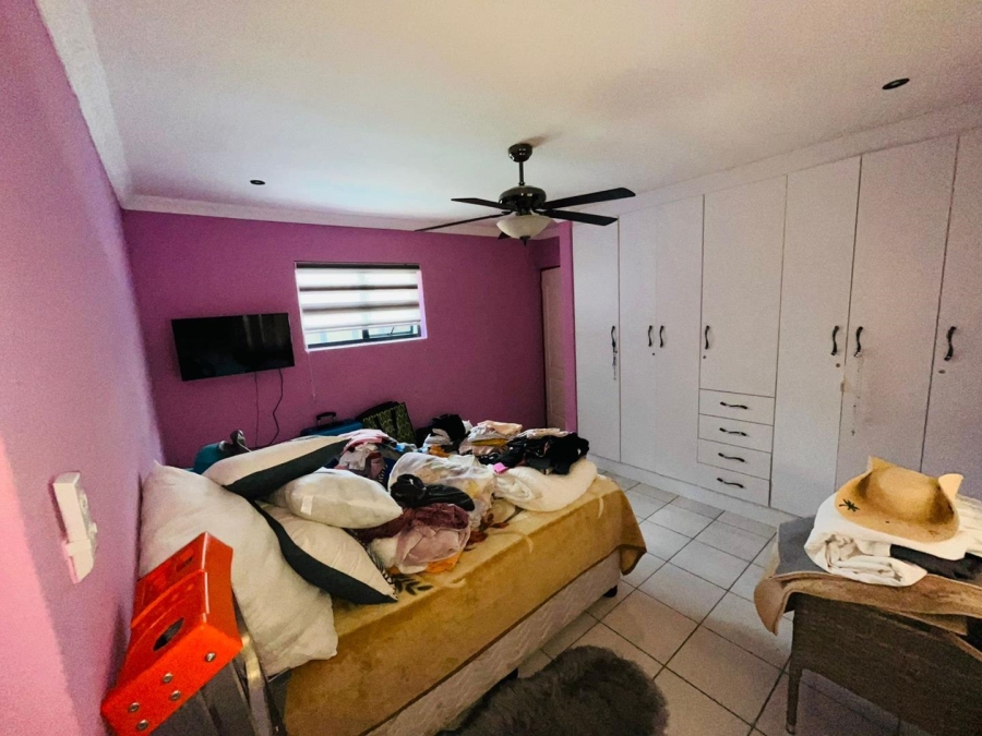 6 Bedroom Property for Sale in Savannah Country Estate Gauteng