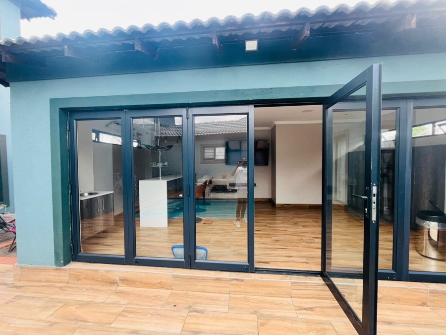 6 Bedroom Property for Sale in Savannah Country Estate Gauteng