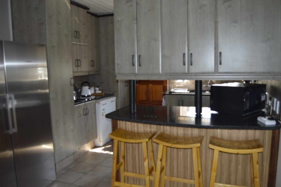 3 Bedroom Property for Sale in Birchleigh Gauteng