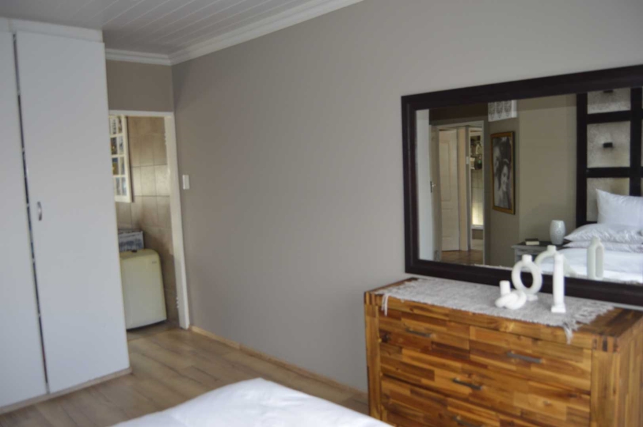 3 Bedroom Property for Sale in Birchleigh Gauteng