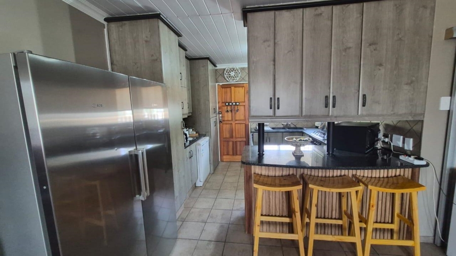 3 Bedroom Property for Sale in Birchleigh Gauteng