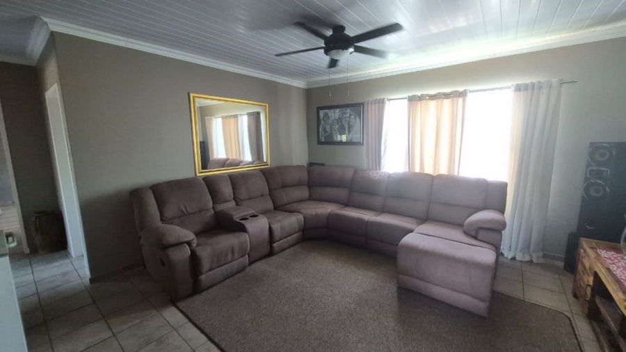 3 Bedroom Property for Sale in Birchleigh Gauteng