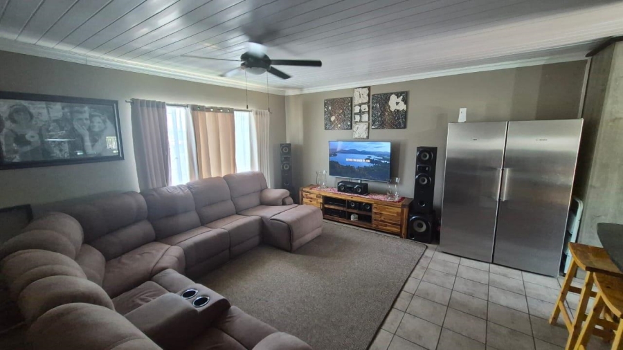 3 Bedroom Property for Sale in Birchleigh Gauteng
