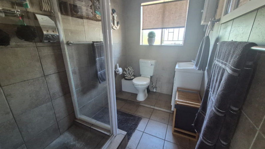 3 Bedroom Property for Sale in Birchleigh Gauteng