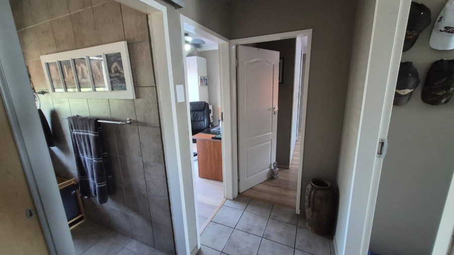 3 Bedroom Property for Sale in Birchleigh Gauteng