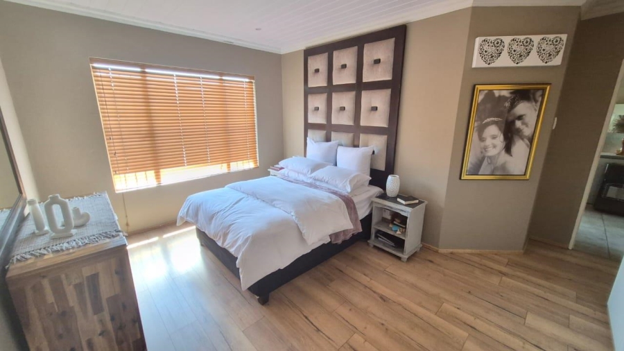 3 Bedroom Property for Sale in Birchleigh Gauteng