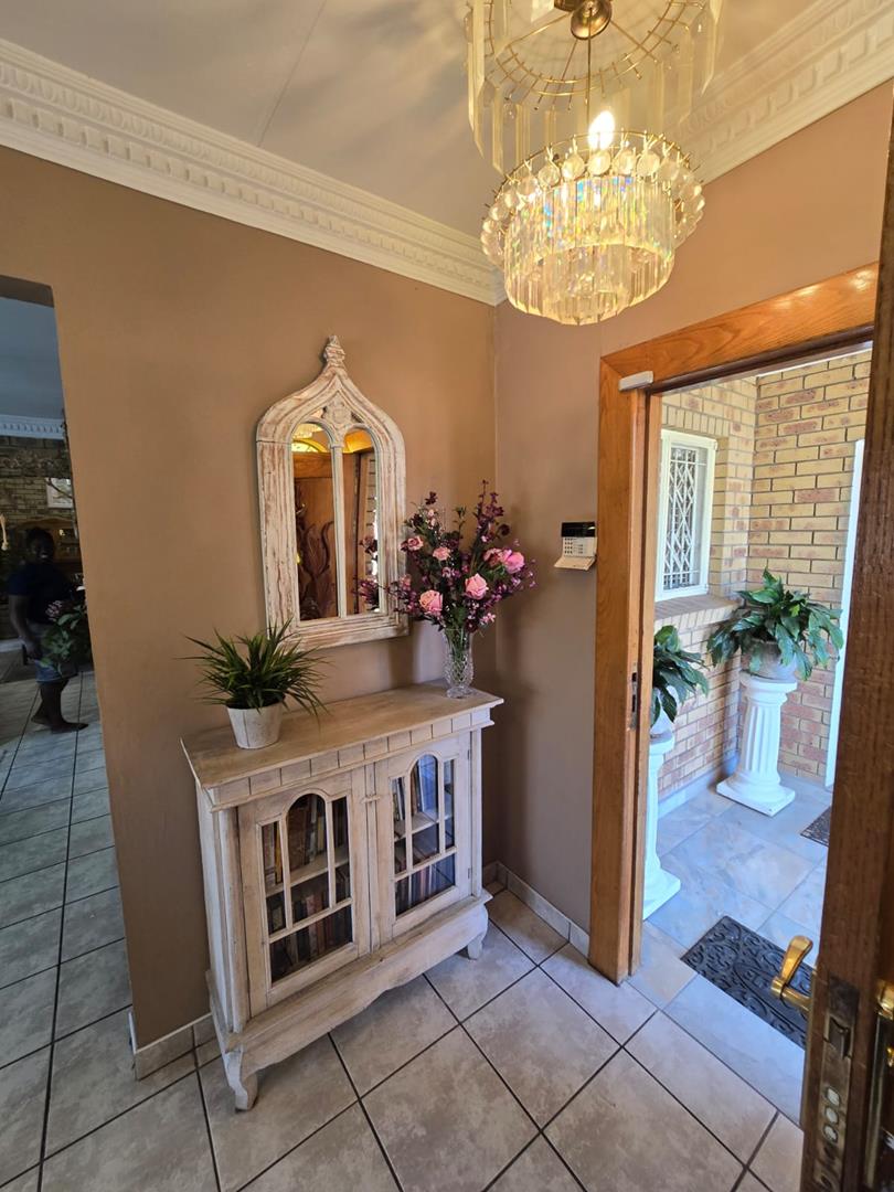 3 Bedroom Property for Sale in Edleen Gauteng