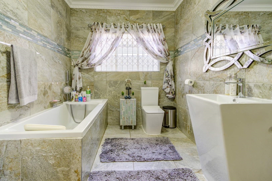 3 Bedroom Property for Sale in Edleen Gauteng