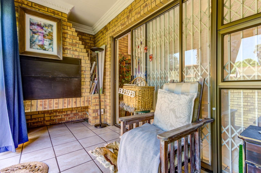 3 Bedroom Property for Sale in Edleen Gauteng