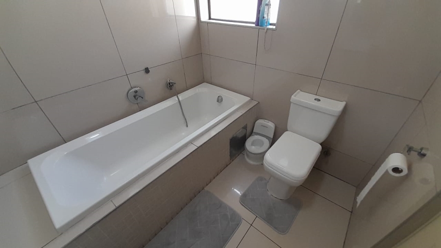 3 Bedroom Property for Sale in Pomona Ext 3 Gauteng