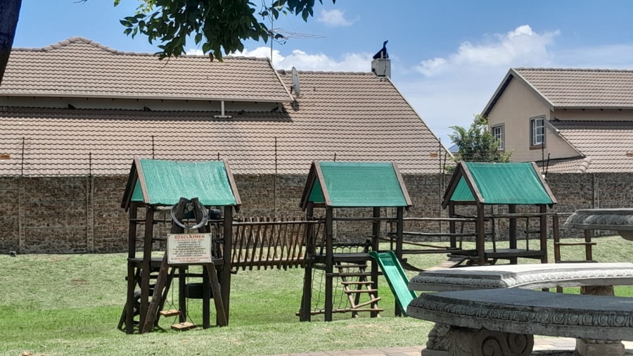 3 Bedroom Property for Sale in Pomona Ext 3 Gauteng