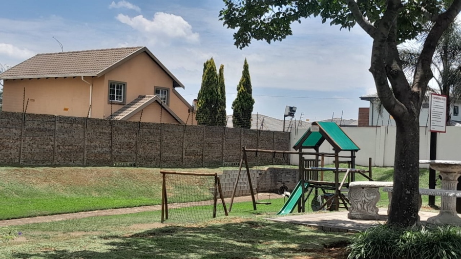 3 Bedroom Property for Sale in Pomona Ext 3 Gauteng
