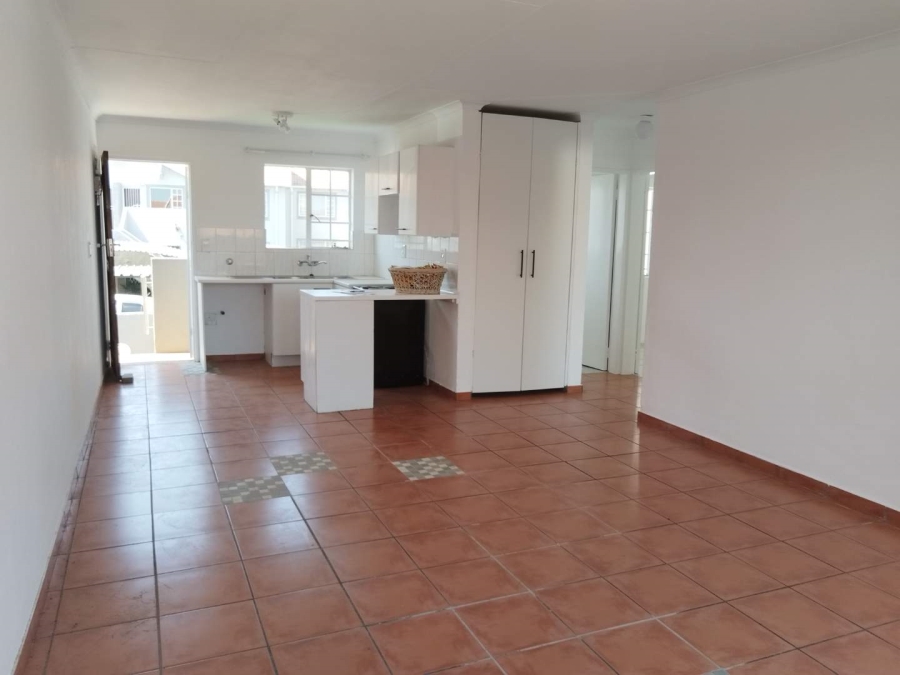 2 Bedroom Property for Sale in Glen Marais Gauteng