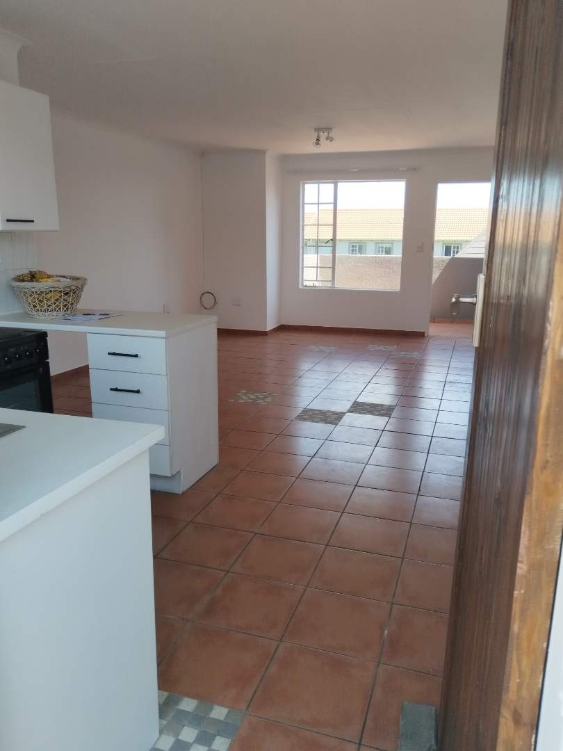 2 Bedroom Property for Sale in Glen Marais Gauteng