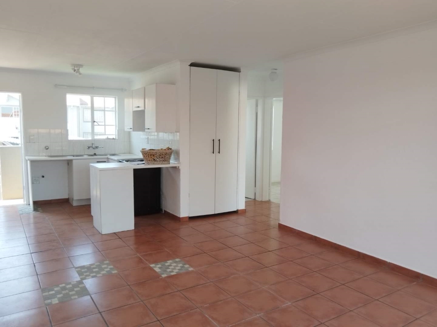 2 Bedroom Property for Sale in Glen Marais Gauteng