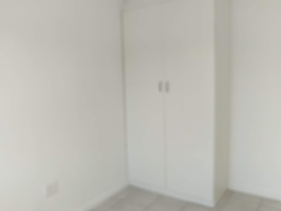 2 Bedroom Property for Sale in Glen Marais Gauteng