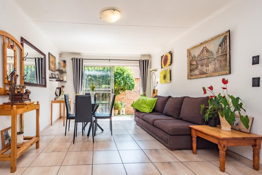 2 Bedroom Property for Sale in Willowbrook Gauteng