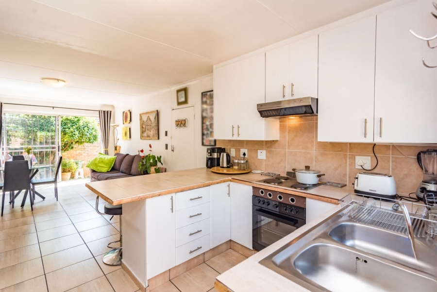 2 Bedroom Property for Sale in Willowbrook Gauteng