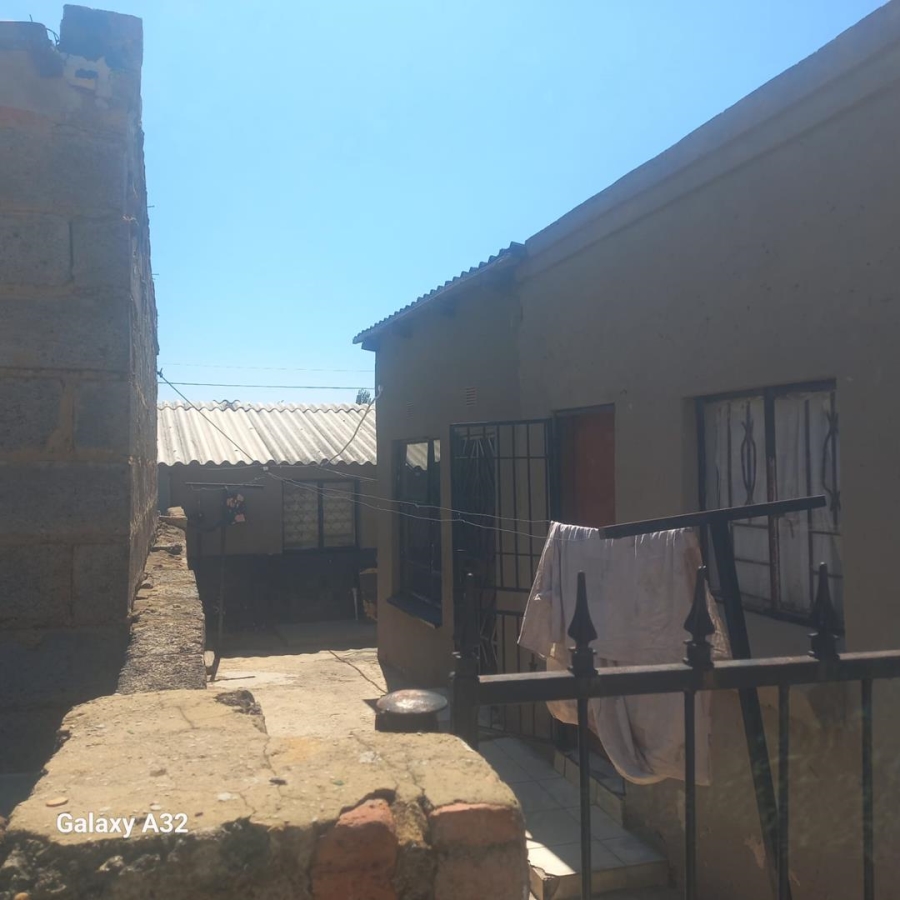 1 Bedroom Property for Sale in Meadowlands Gauteng
