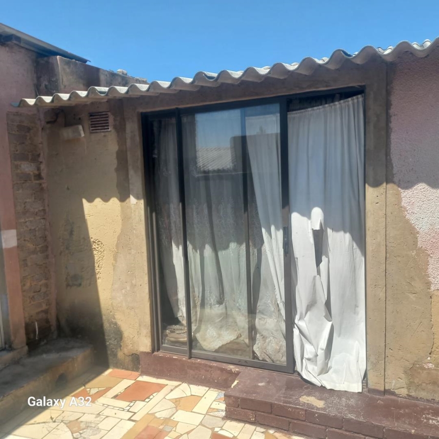 1 Bedroom Property for Sale in Meadowlands Gauteng