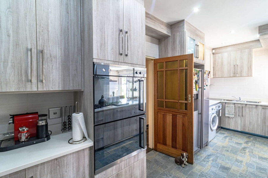 4 Bedroom Property for Sale in Randhart Gauteng