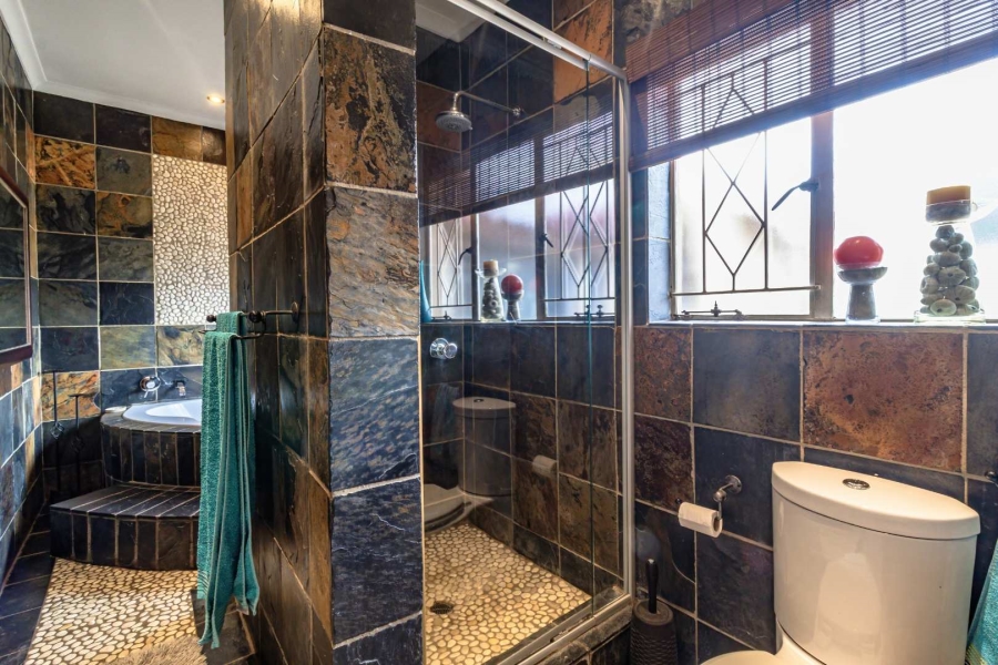 4 Bedroom Property for Sale in Randhart Gauteng