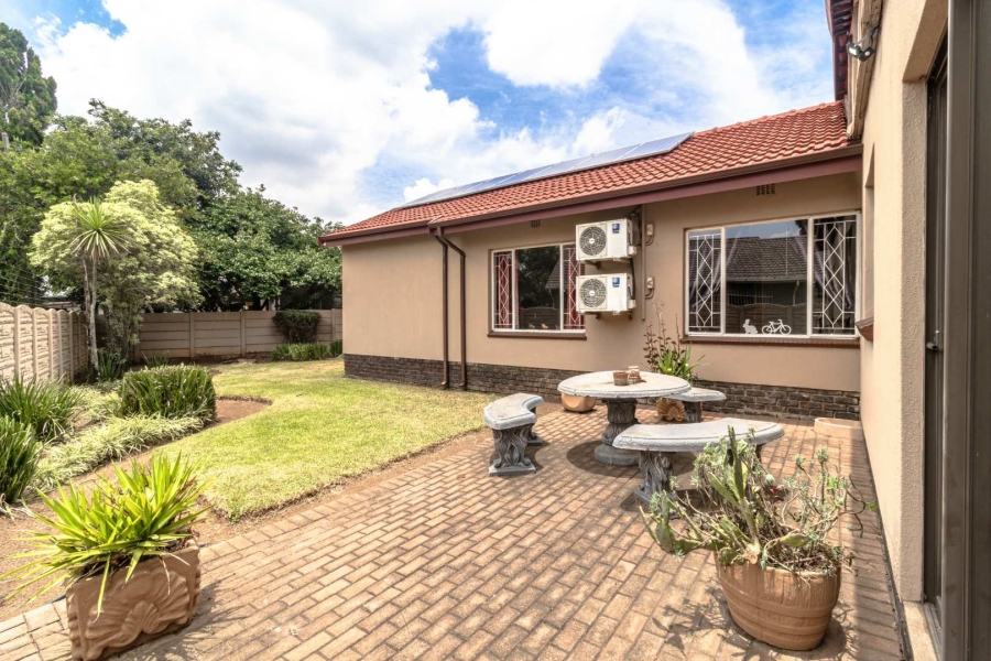 4 Bedroom Property for Sale in Randhart Gauteng