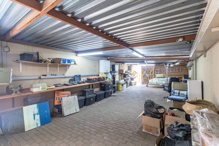 4 Bedroom Property for Sale in Randhart Gauteng