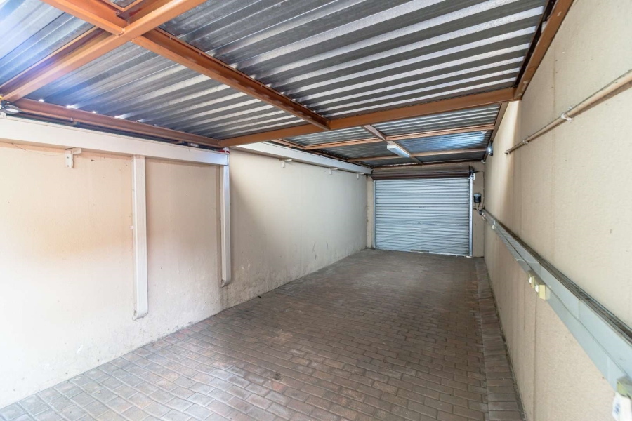 4 Bedroom Property for Sale in Randhart Gauteng