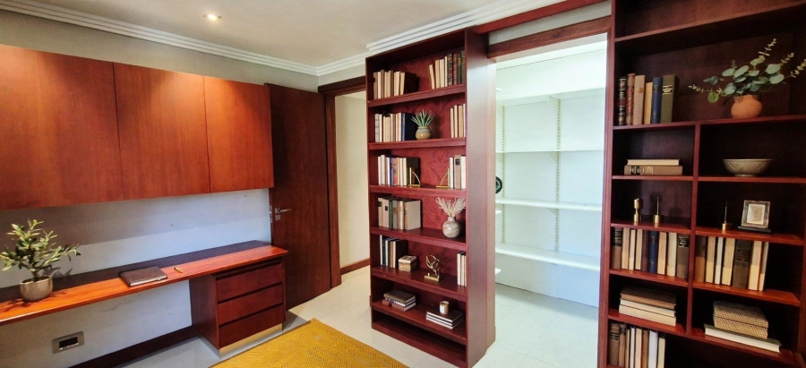 5 Bedroom Property for Sale in Thornhill Estate Gauteng