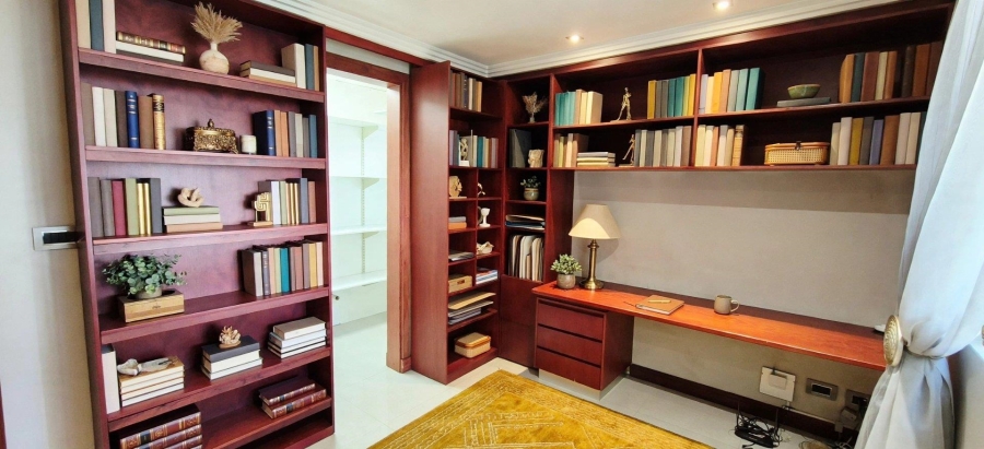 5 Bedroom Property for Sale in Thornhill Estate Gauteng