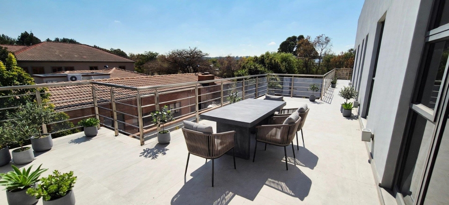 5 Bedroom Property for Sale in Thornhill Estate Gauteng