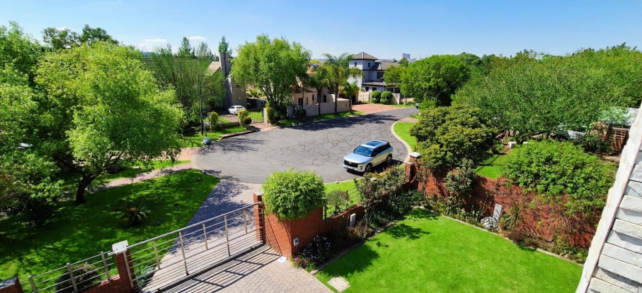 5 Bedroom Property for Sale in Thornhill Estate Gauteng