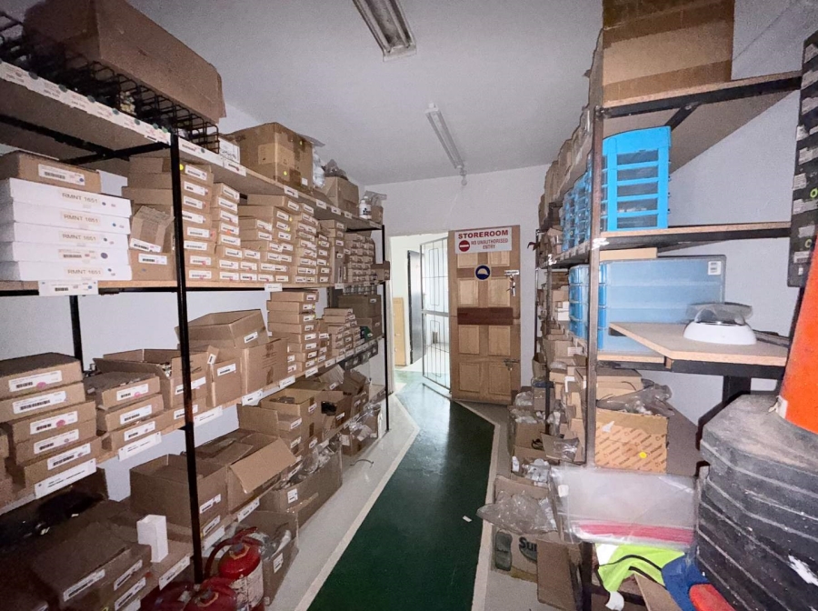 Commercial Property for Sale in New Redruth Gauteng