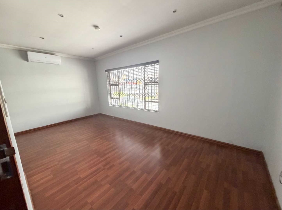 Commercial Property for Sale in New Redruth Gauteng