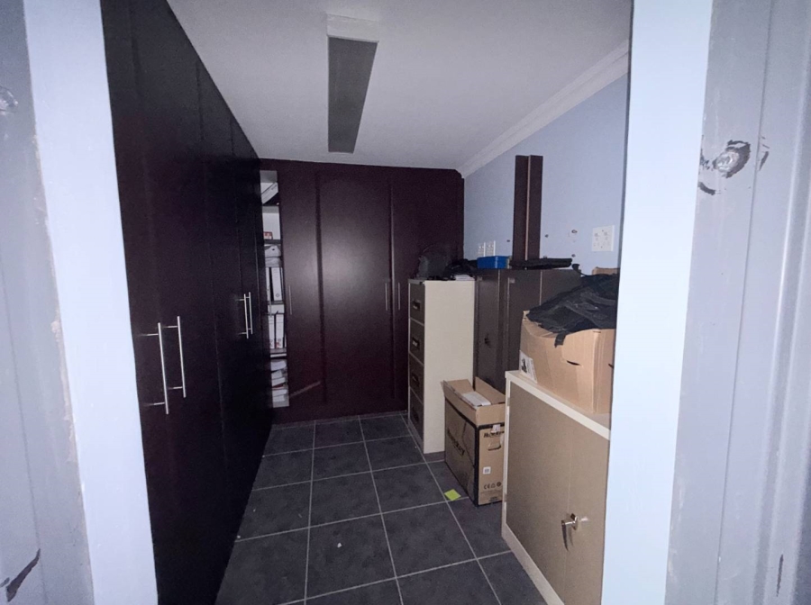 Commercial Property for Sale in New Redruth Gauteng