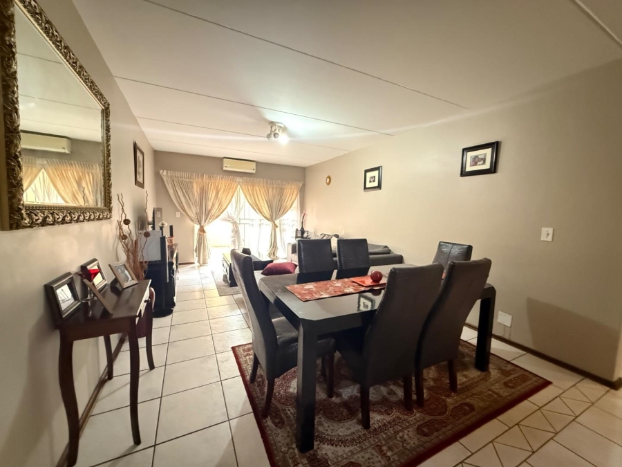 2 Bedroom Property for Sale in New Redruth Gauteng