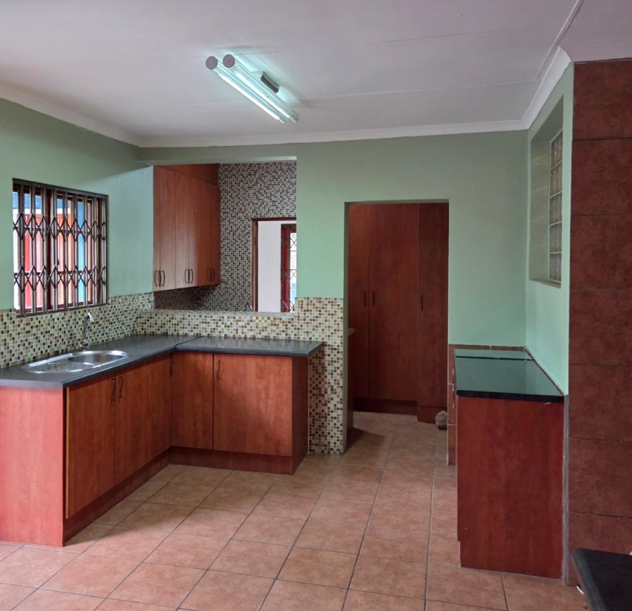 4 Bedroom Property for Sale in Randhart Gauteng