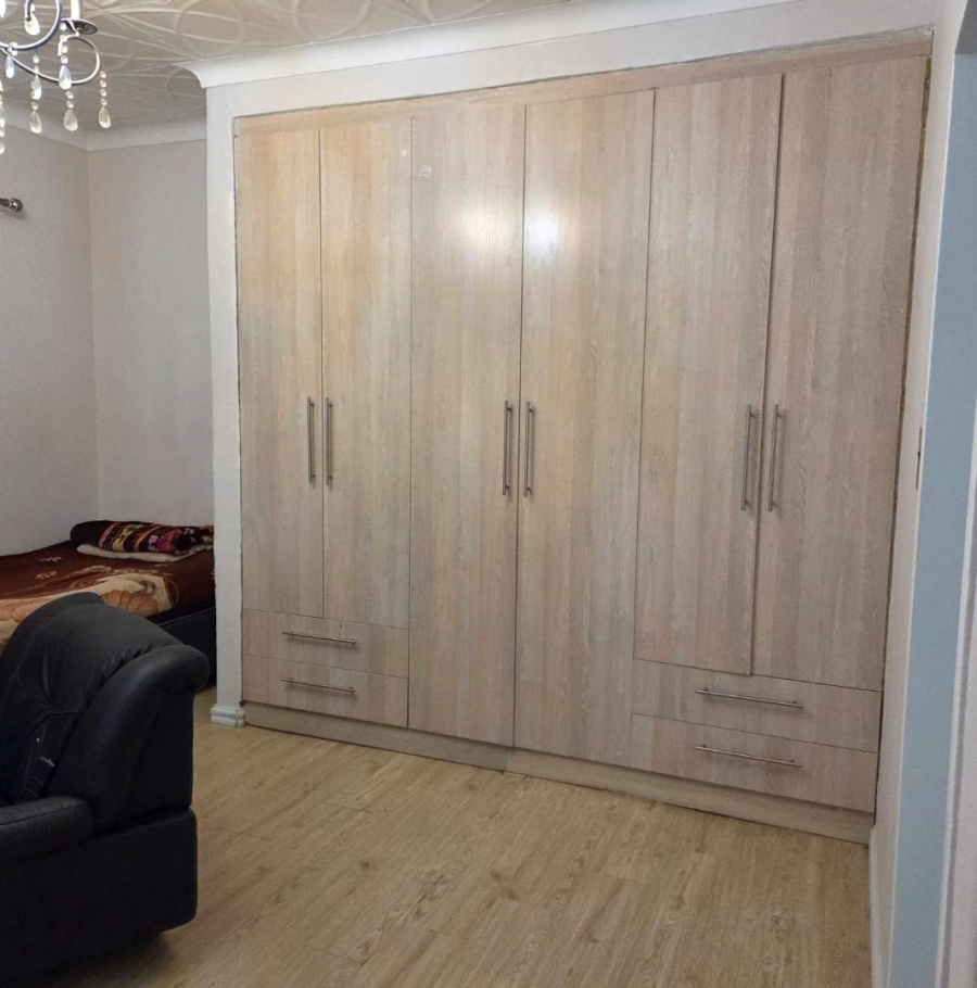 4 Bedroom Property for Sale in Randhart Gauteng