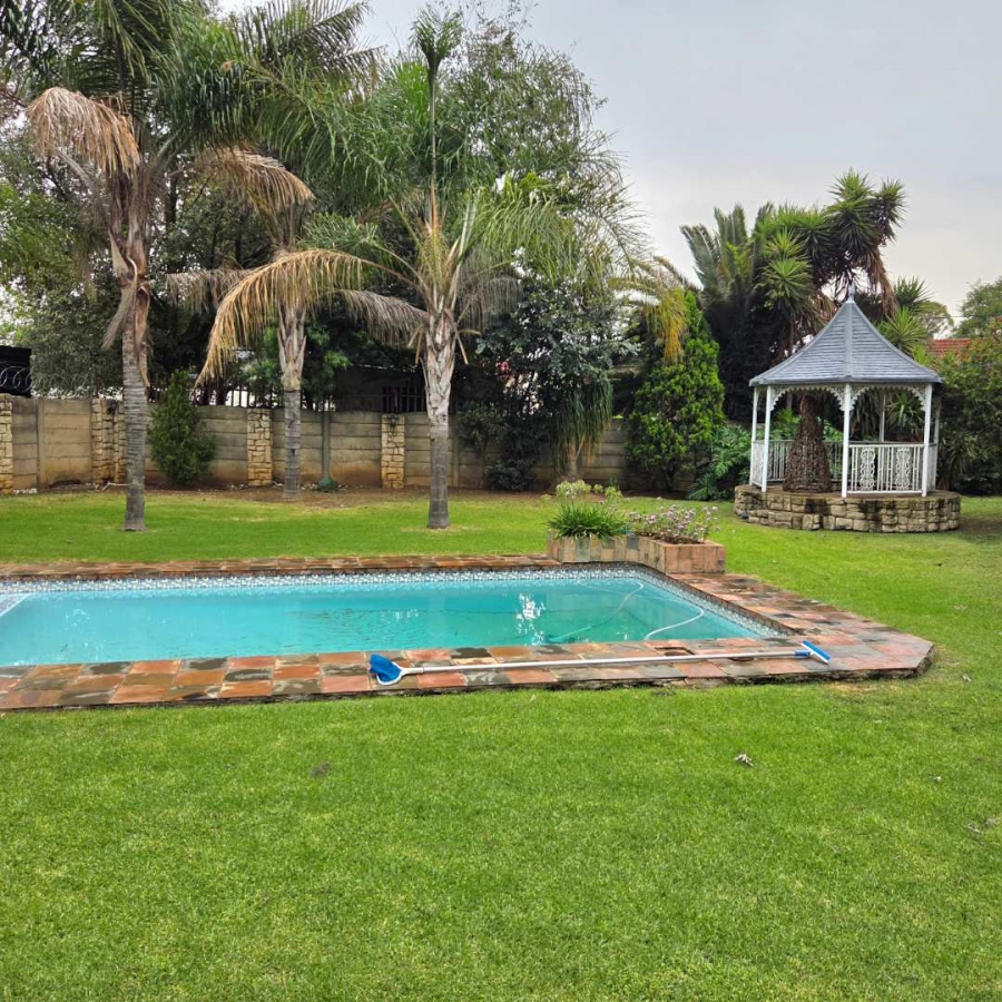 4 Bedroom Property for Sale in Randhart Gauteng