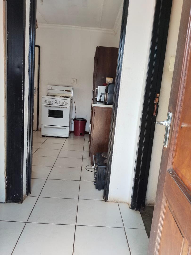 3 Bedroom Property for Sale in Zola Gauteng