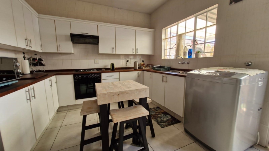 2 Bedroom Property for Sale in New Redruth Gauteng