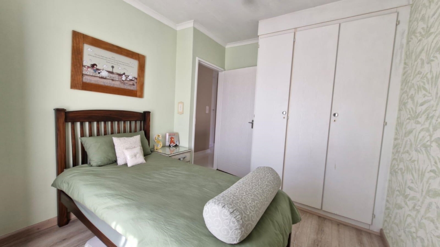 2 Bedroom Property for Sale in New Redruth Gauteng