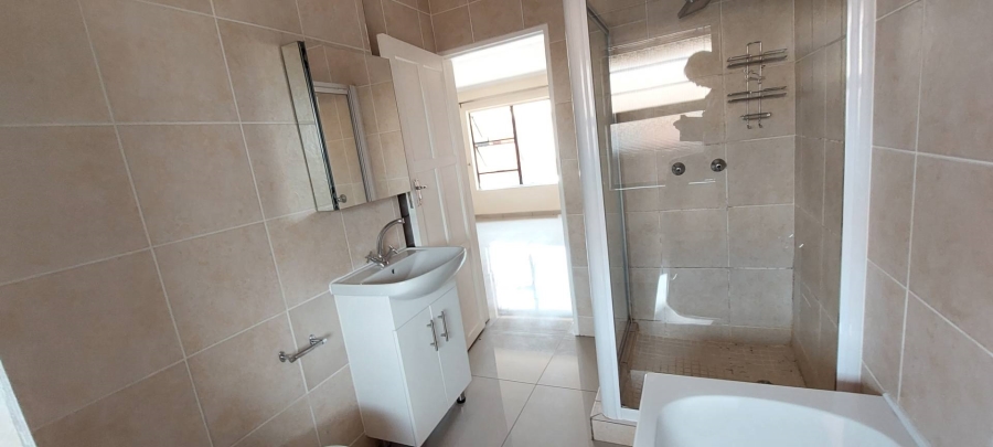2 Bedroom Property for Sale in Florentia Gauteng
