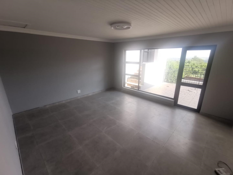 To Let 5 Bedroom Property for Rent in Glenvista Gauteng