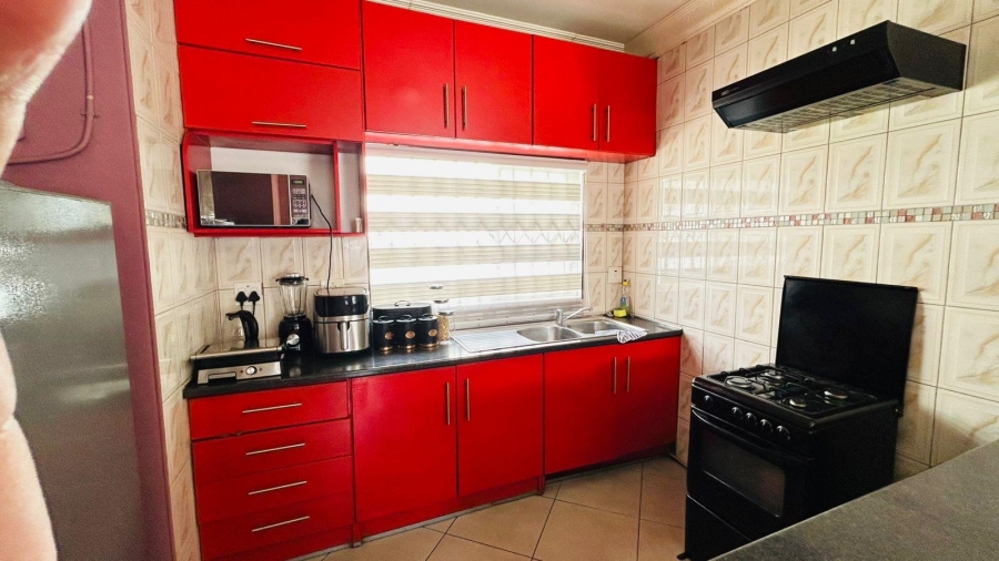 12 Bedroom Property for Sale in Capital Park Gauteng