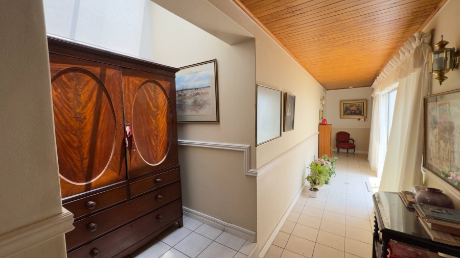 9 Bedroom Property for Sale in Muckleneuk Gauteng