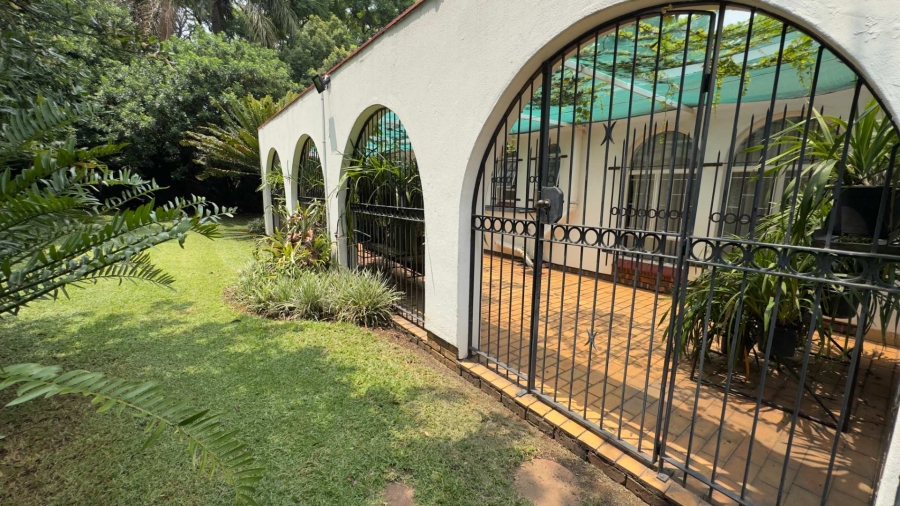 9 Bedroom Property for Sale in Muckleneuk Gauteng