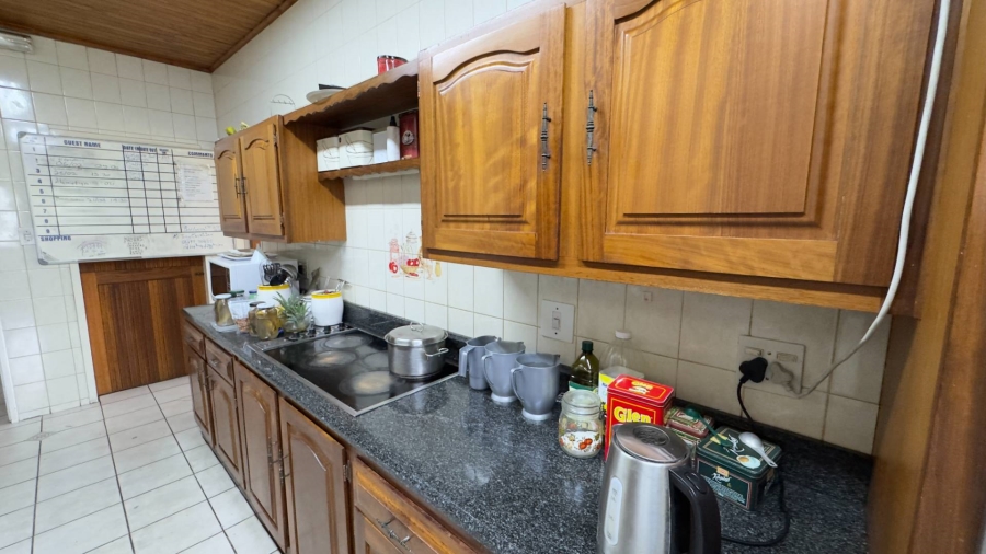 9 Bedroom Property for Sale in Muckleneuk Gauteng