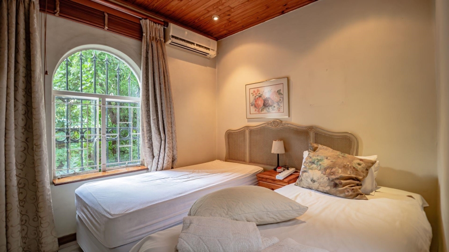 9 Bedroom Property for Sale in Muckleneuk Gauteng